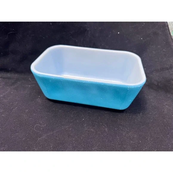 Vintage Pyrex 502-B Blue Refrigerator Dish - Picture 3 of 8